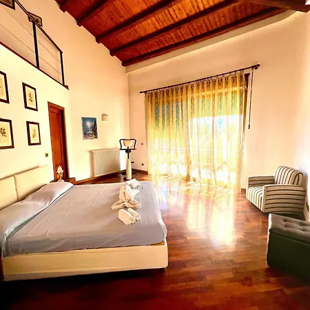 Giovina Holiday home *